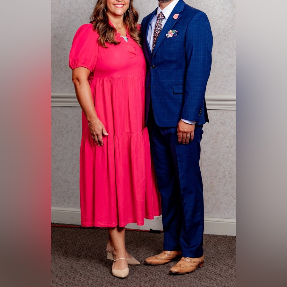 VGUC crown & ivy Hot Pink Tiered Maxi Dress